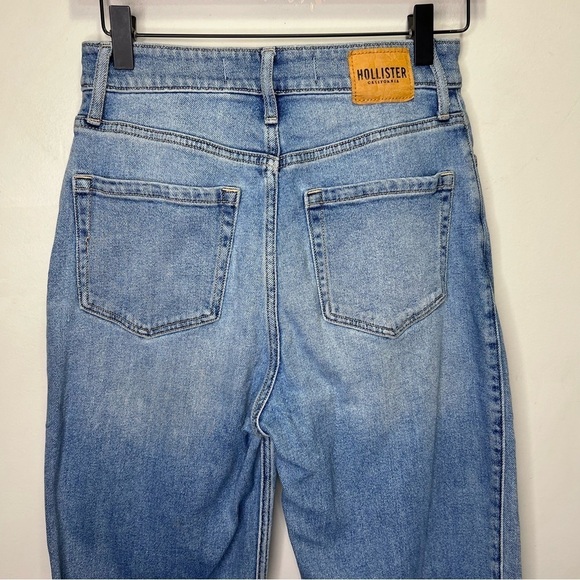 Hollister Ultra High Rise Dad Jean Size 25 - Picture 9 of 16